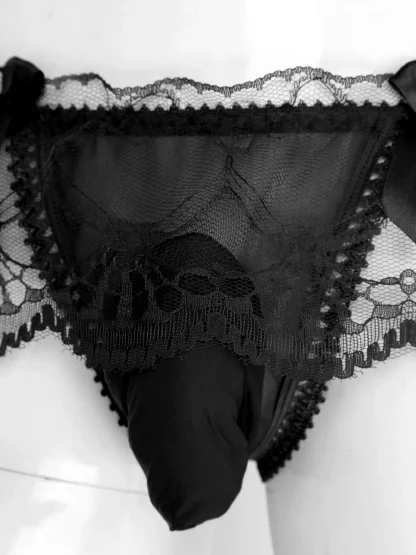 Sheer Lace Skirted Stocking - Image 8