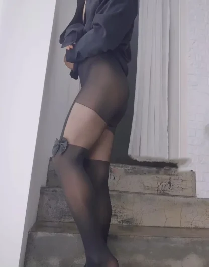 High-waist See-through Stocking - Image 3